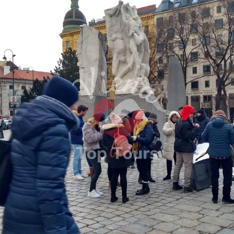 HELMUT ZILK PLATZ Albertinaplatz