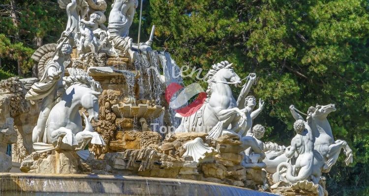 Neptunbrunnen, Schloss Schönbrunn
